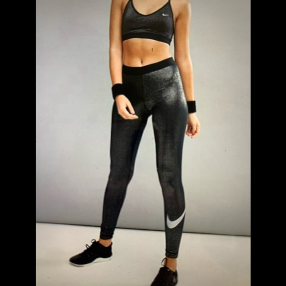 Nike Pro black silver sparkle leggings medium